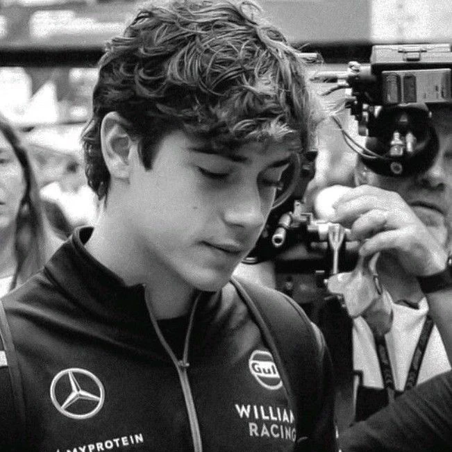 Franco Colapinto (F1)★