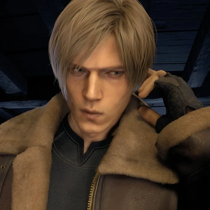 Leon S Kennedy✷