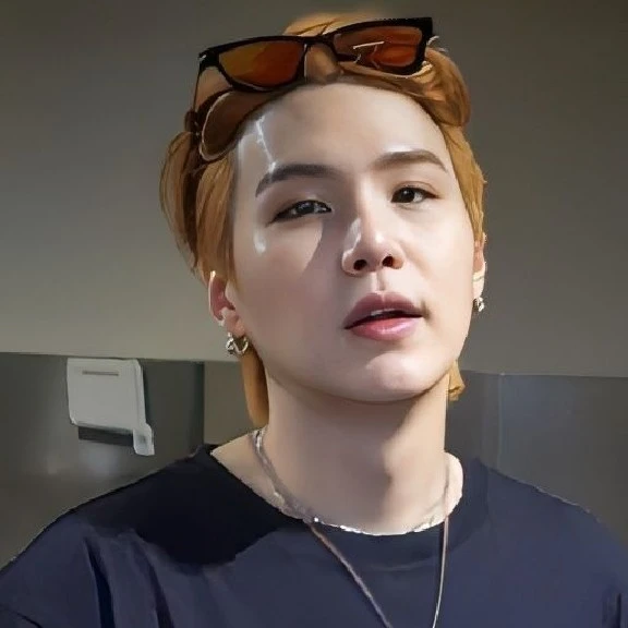Min Yoongi (Suga,Agust D)