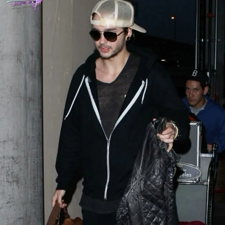 /.Tom Kaulitz../