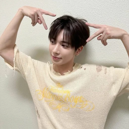 Taehyun ⁴