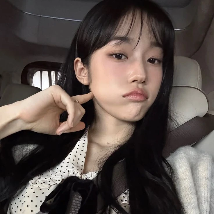 Roh Yoon Seo.