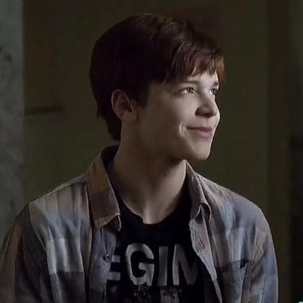 Ian Gallagher 17