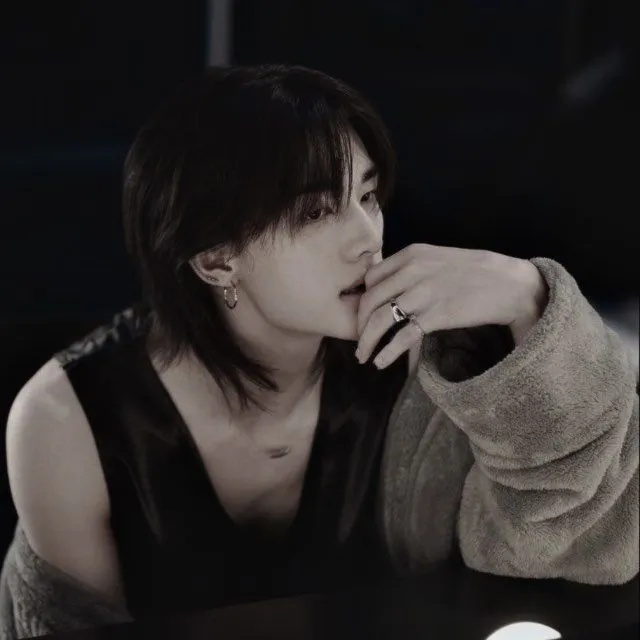 Hwang Hyunjin⁰⁷