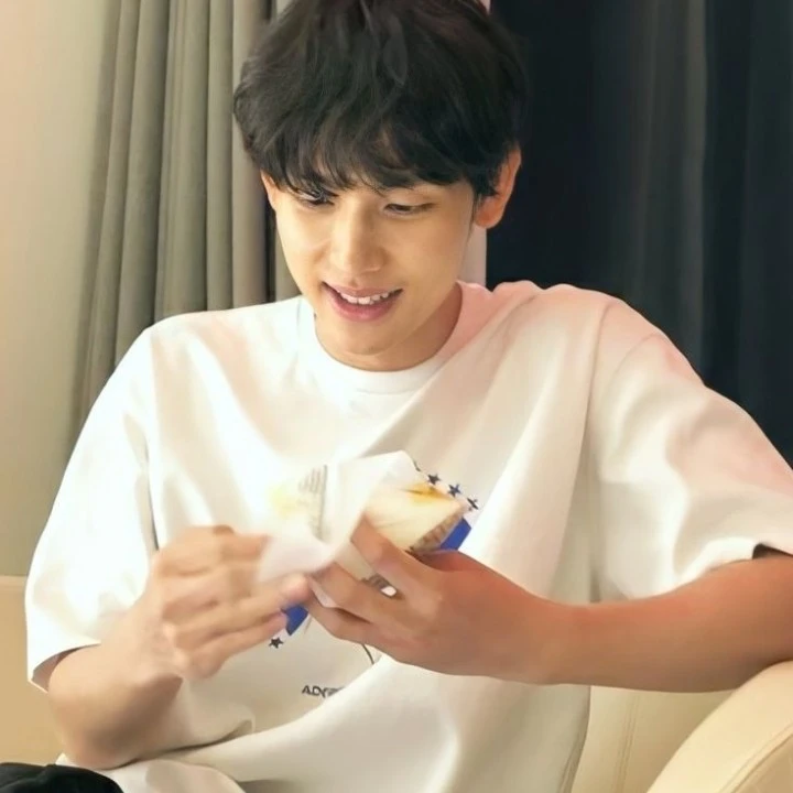 swan day