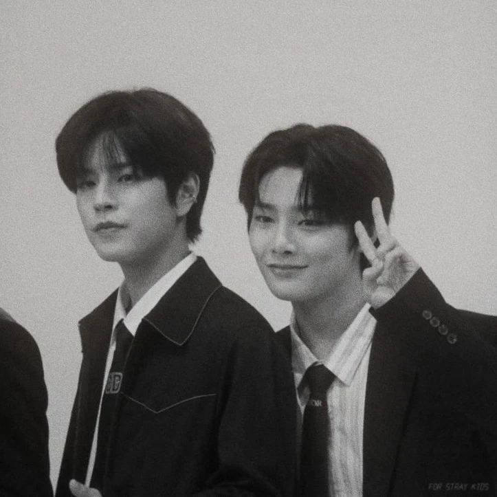 Seungin | parents †