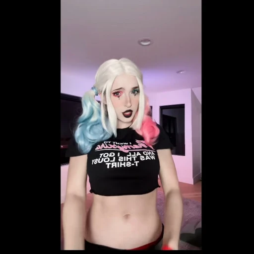 Harley Quinn.