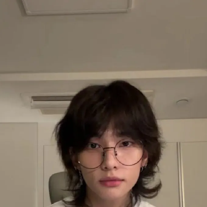 Hwang Hyunjin ߷ꕤ