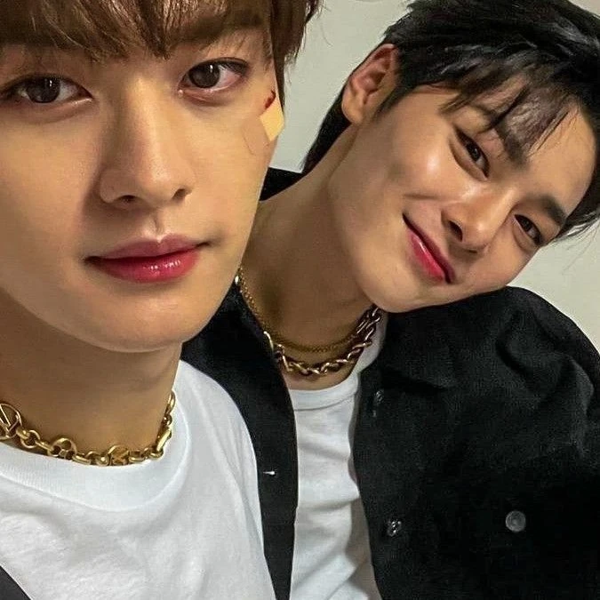 Lee know and I.N