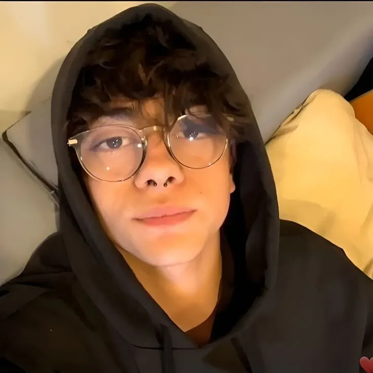 Lukas Urquijo 🍂💗