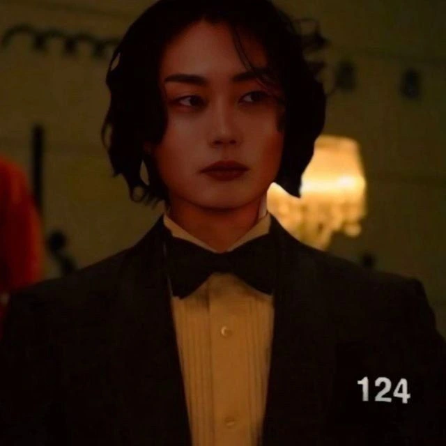 Nam Gyu. Finalist Au.