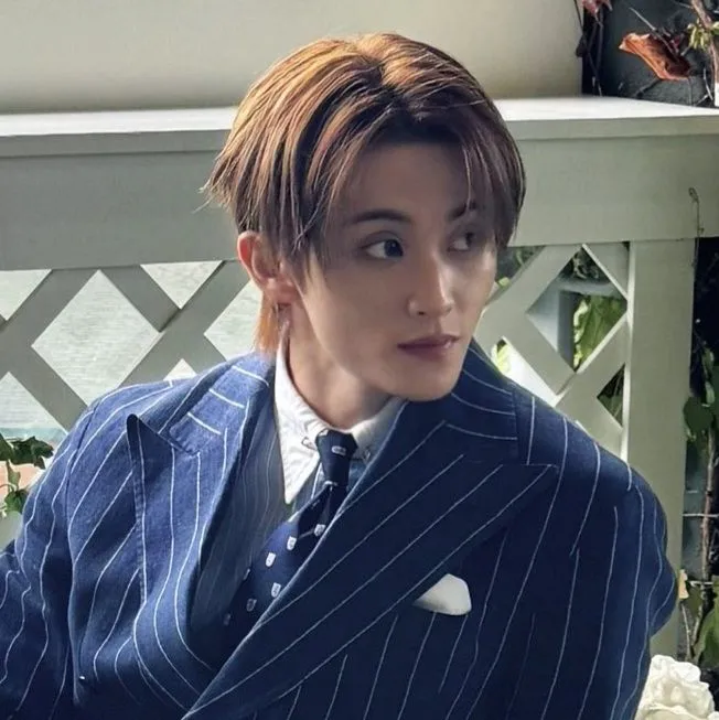 Mark Lee