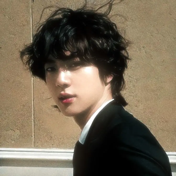 ★ Jin