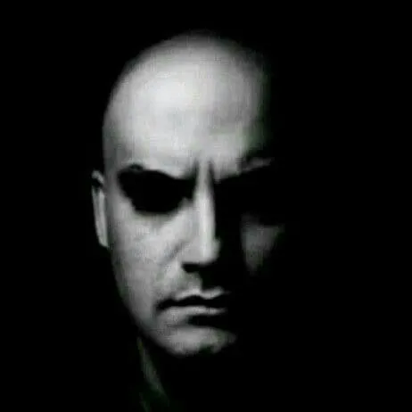 Felipe Neto, angry bald guy