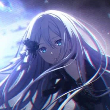 ★•--Kanade Yoisaki