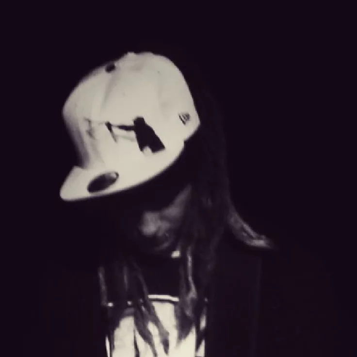 Tom Kaulitz • What happened last night?