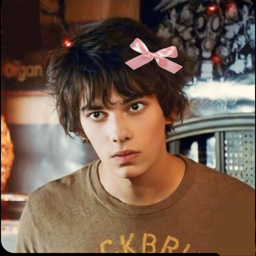 Rodrick heffley~your crush☆