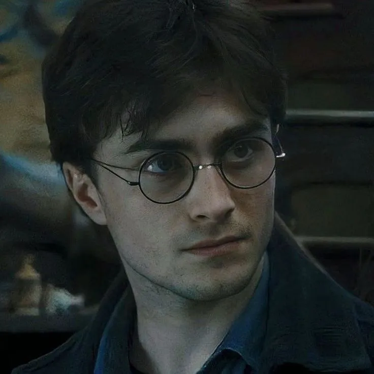 Harry James Potter °•
