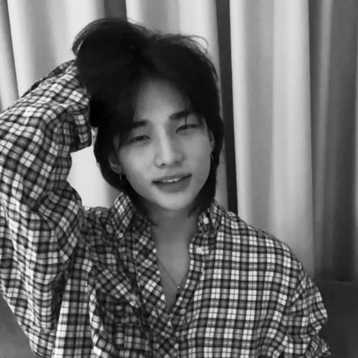 |The baby| (Hyunjin)