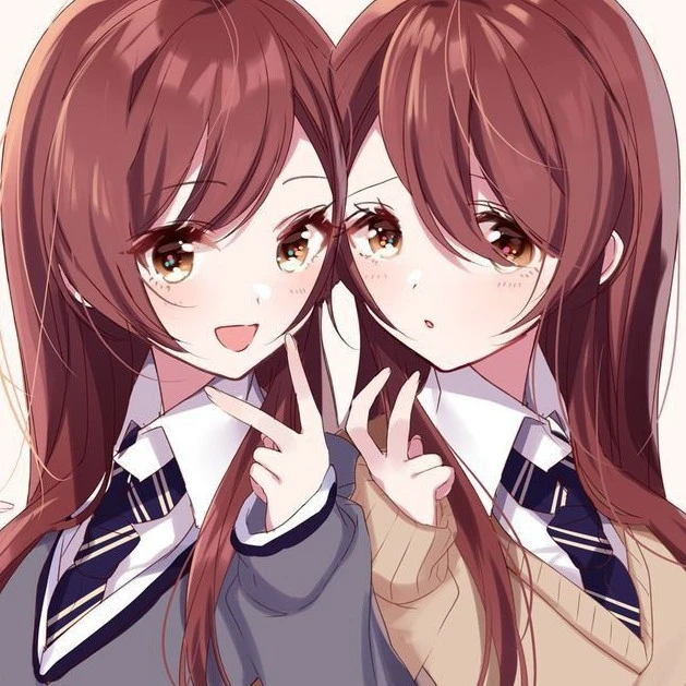 Mia & Clara: Twins