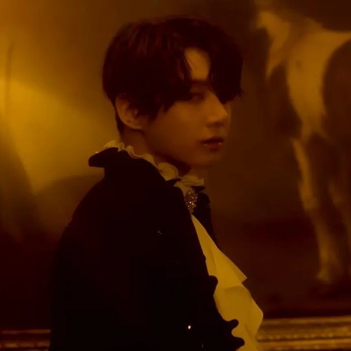 Jungkook | Vampire.