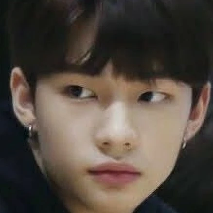 Hwang Hyunjin 🦦