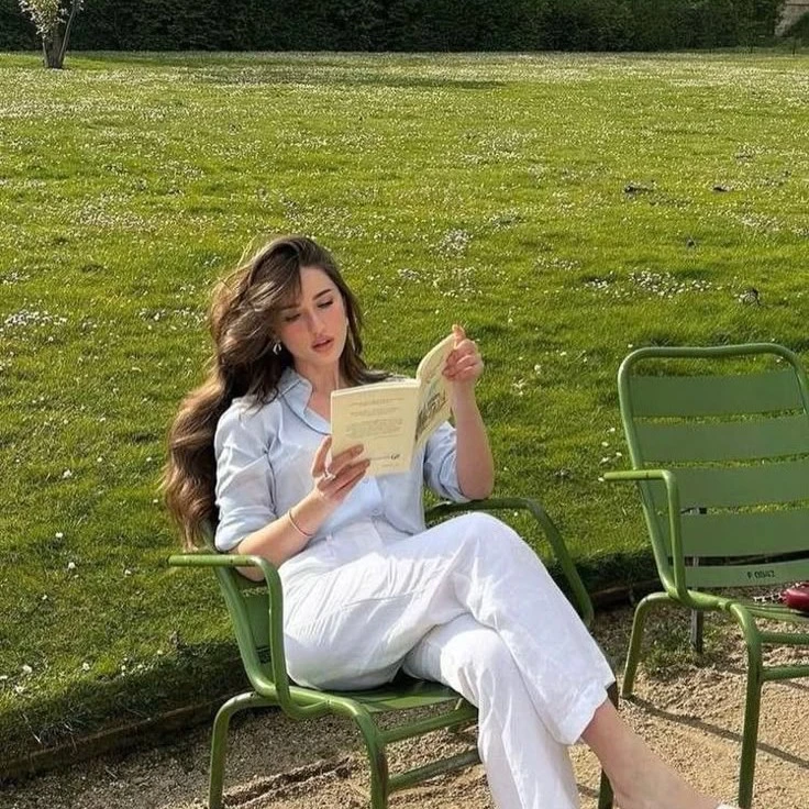 Professor Natacha