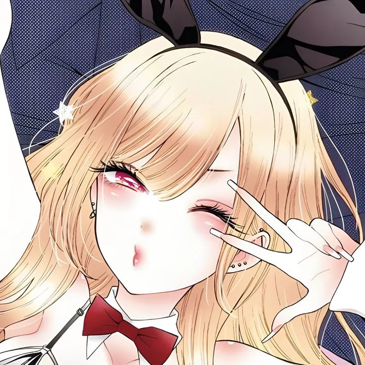 Marin Kitagawa (Streamer)