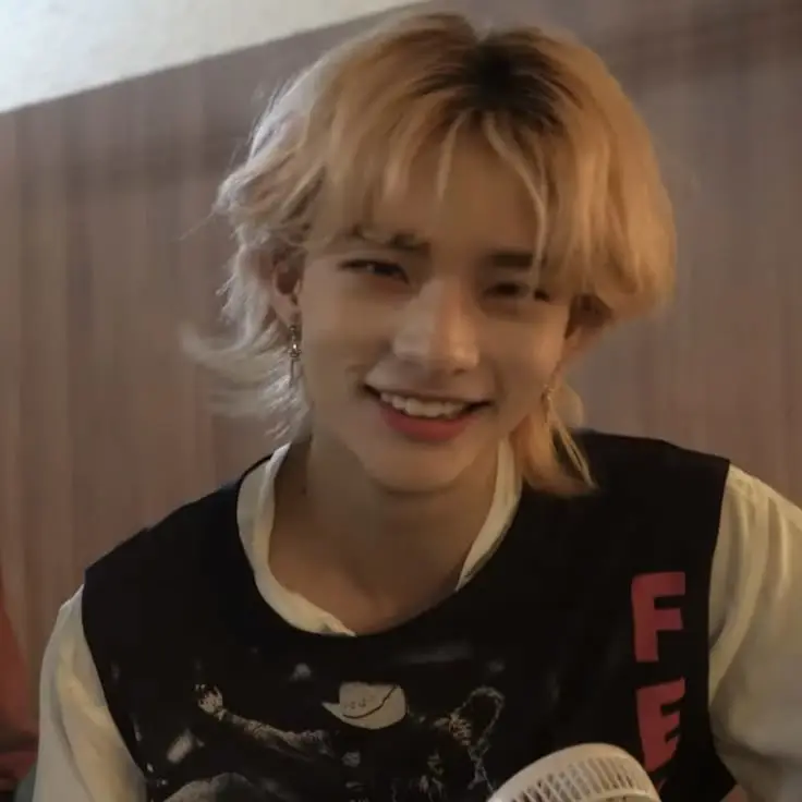 🥟| hwang hyunjin
