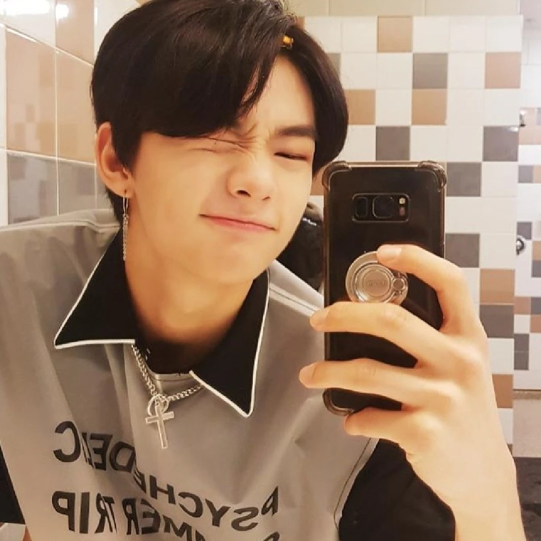 Hyunjinnie in puberty