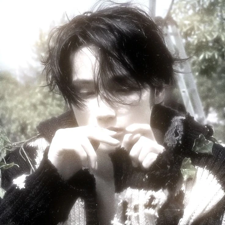 °×Huening Kai — A victim.