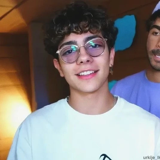 ᥣᥙkᥲs ᥙrkіȷ᥆ ┃