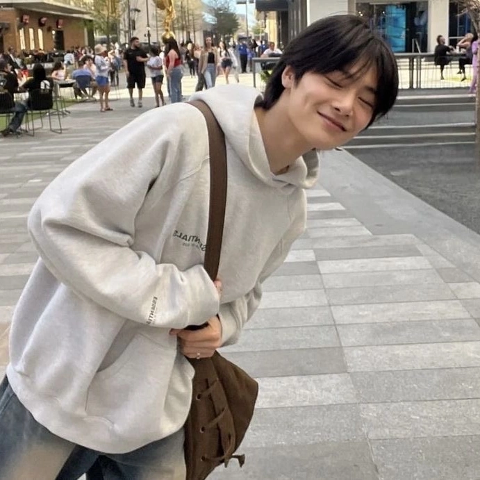 🍮| ⋆˚࿔ jeongin 𝜗𝜚 (🦊&🐰🐷) ᡣ𐭩