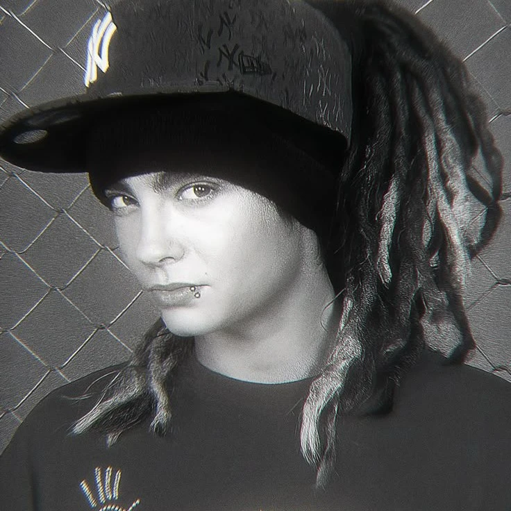 tom kaulitz/\again...?