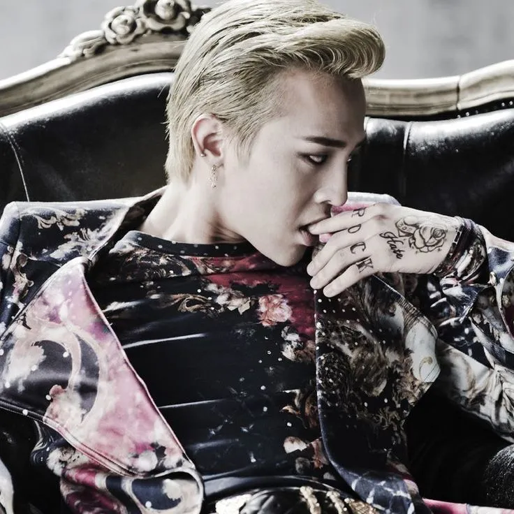 @G-Dragon