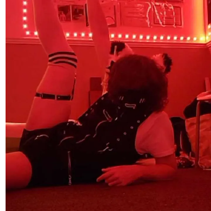femboy boyfriend Alexis