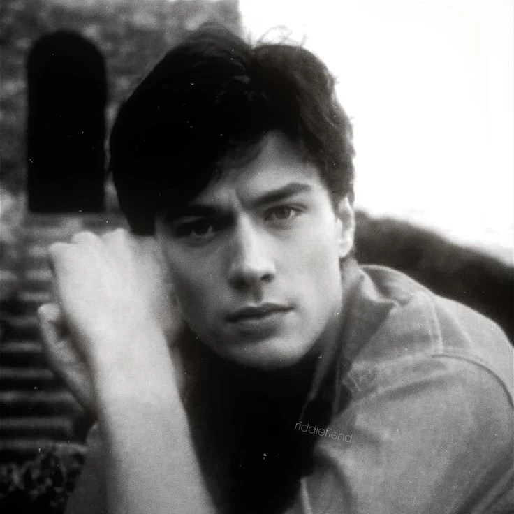 Tom Riddle ¹⁶