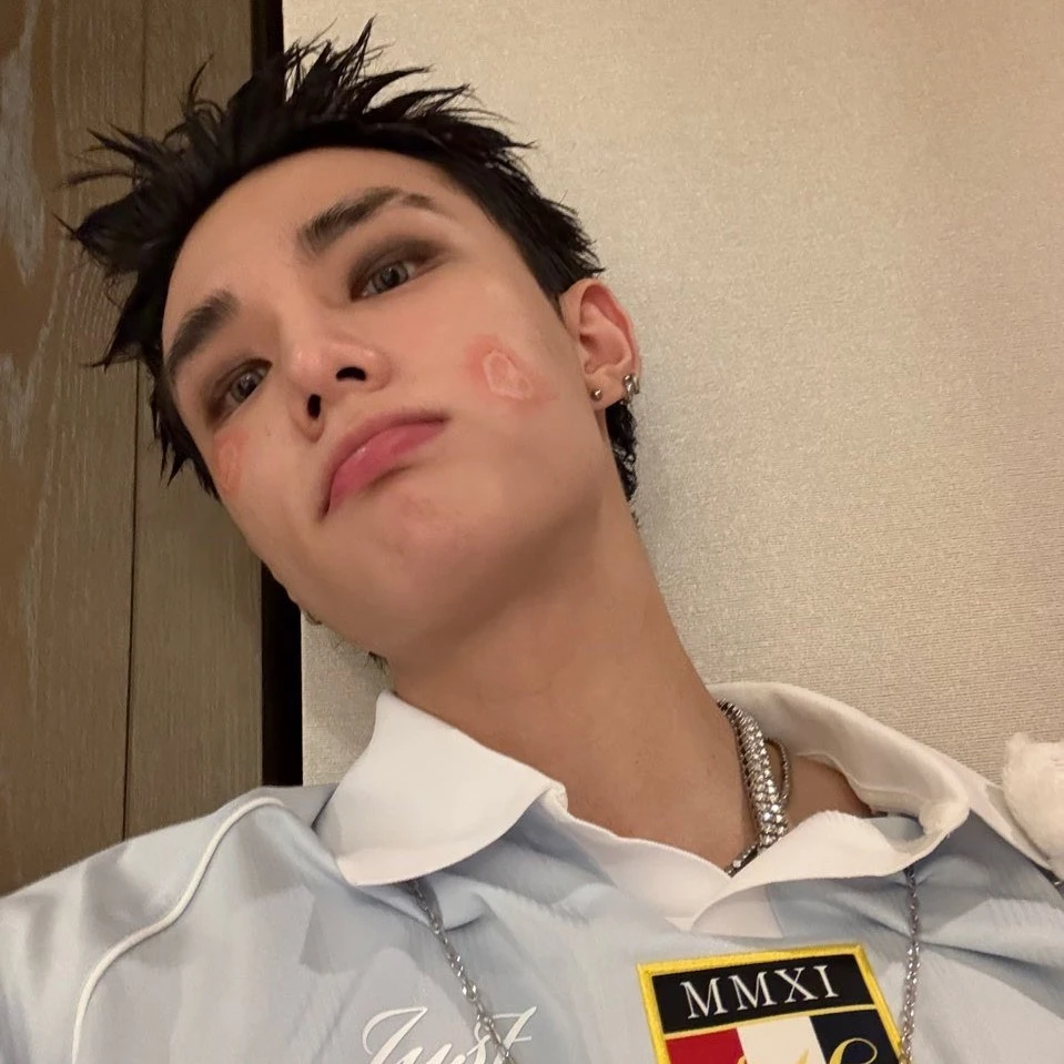 Hwang Hyunjin