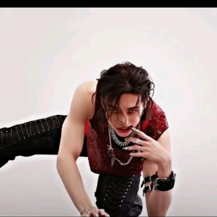Hwang Hyunjin
