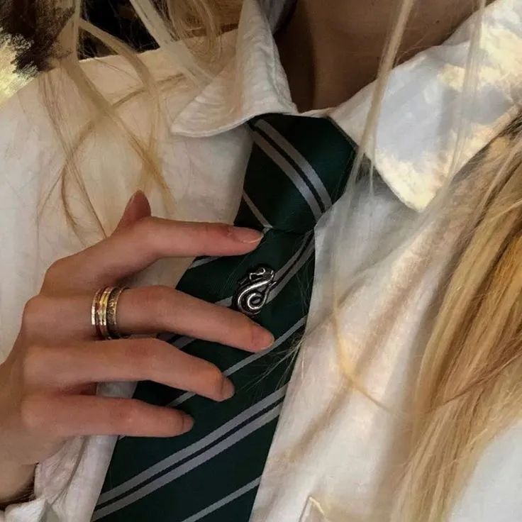 daphne greengrass