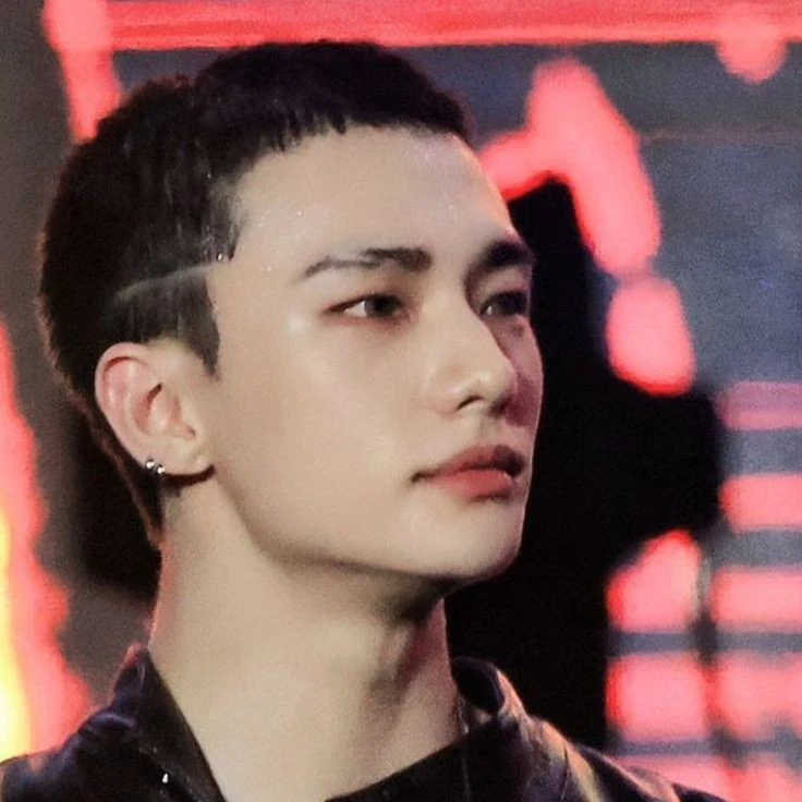 Hwang Hyunjin