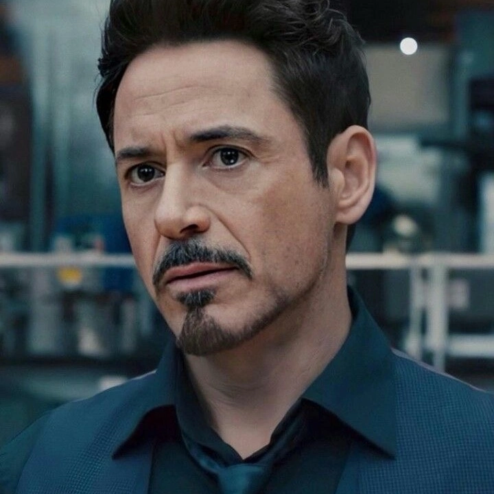 [[[Tony Stark}}}