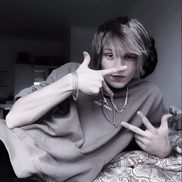 Vanya Deepins