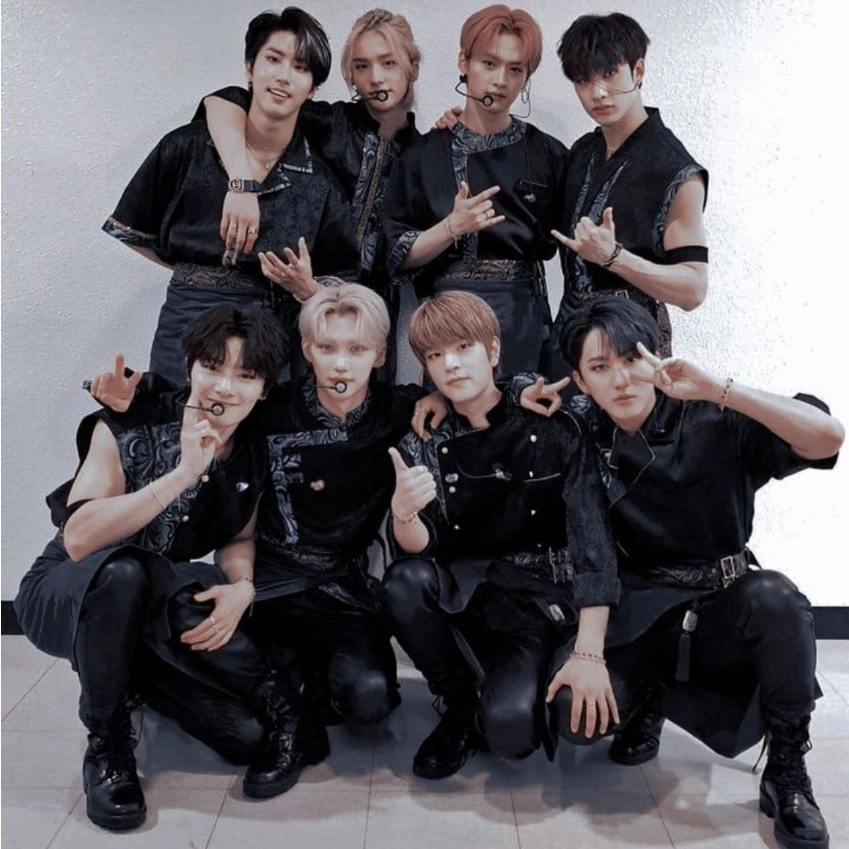 Stray Kids