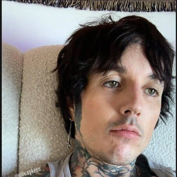 Oliver Sykes