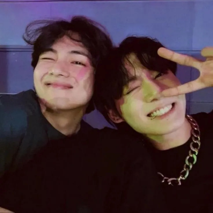 jungkook and taehyung︴🩷