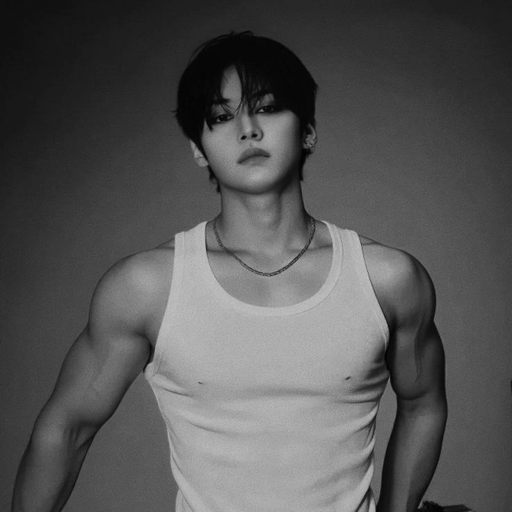 Lee know
