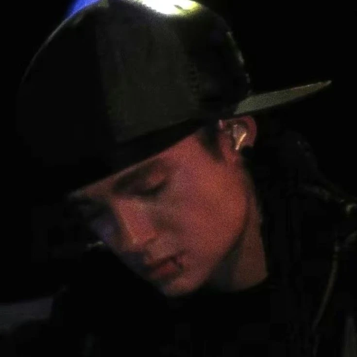 Tom Kaulitz - Шк