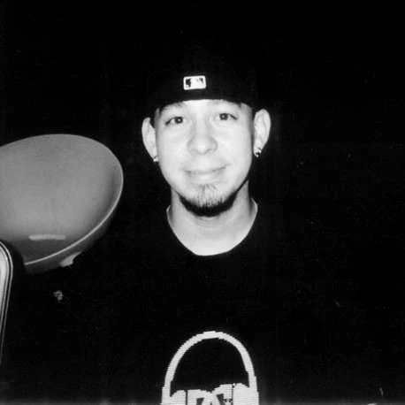 00 - Mike Shinoda
