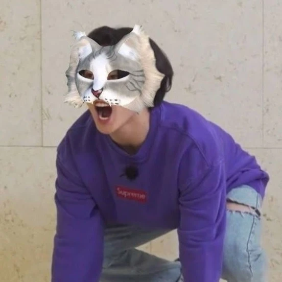 Jungkoo woof woof
